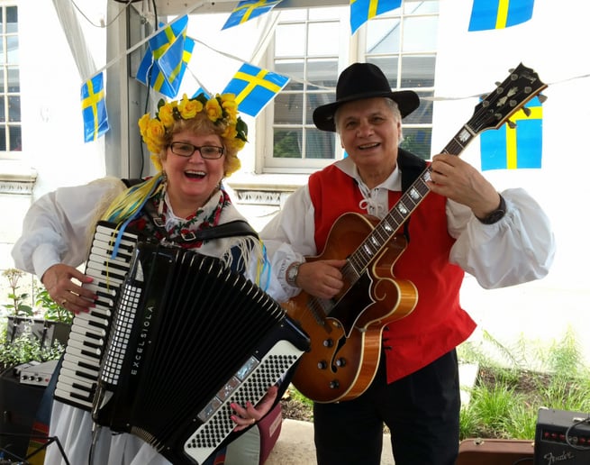 Gallery photo 26 of The Swedish Meatballs