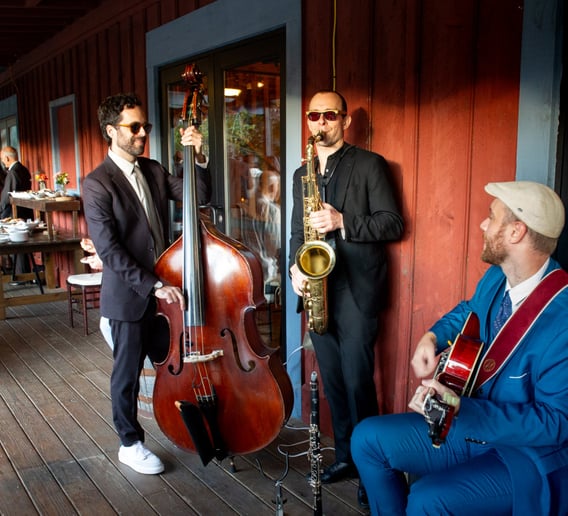 Gallery photo 9 of Sweet Tooth Music