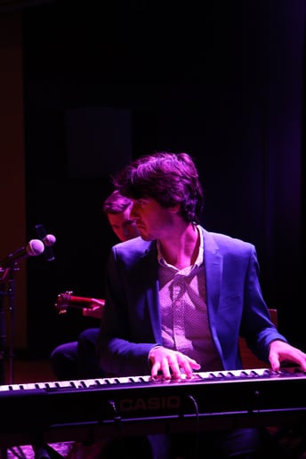 Gallery photo 5 of The Swingsetters