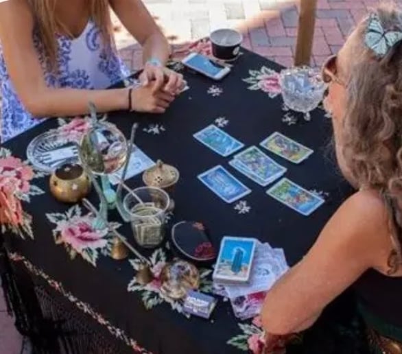 Gallery photo 7 of Katherine Violet Tarot