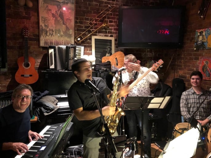 Gallery photo 12 of The Tavares Jazz Band