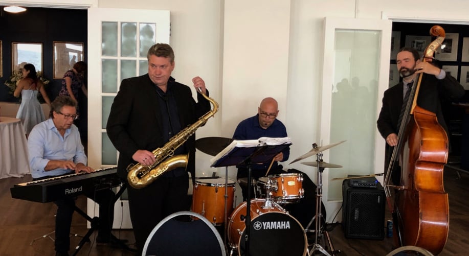 Gallery photo 16 of The Tavares Jazz Band