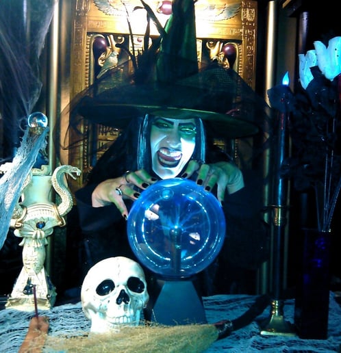 Gallery photo 1 of Madame Jennifer