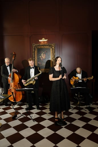 Gallery photo 3 of Tiffany Jazz Trio