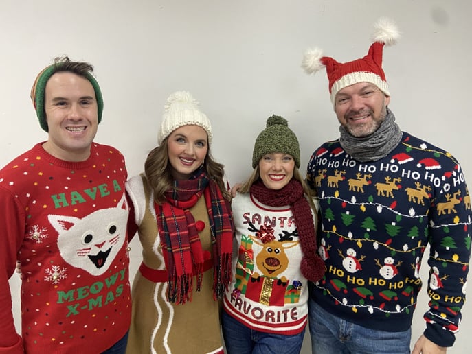 Gallery photo 4 of The Tinseltone Carolers