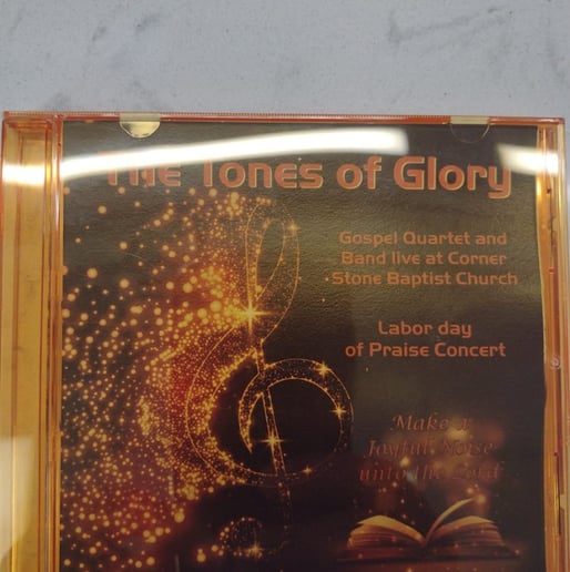 Gallery photo 6 of The Tones of Glory
