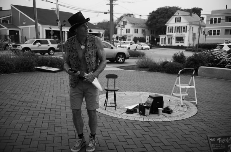 Gallery photo 1 of The Traveling Troubadour