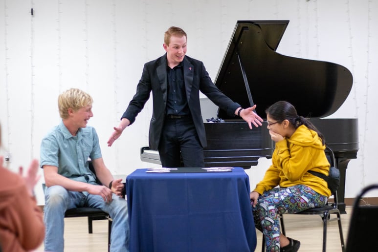 Gallery photo 4 of The Tyce Walker Magic Show