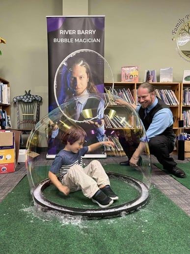 Gallery photo 7 of The Ultimate Bubble Magician