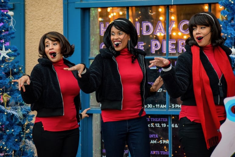 Gallery photo 6 of The Vegas Noelles