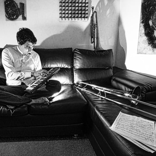 Gallery photo 10 of Joel Martinez Jazz