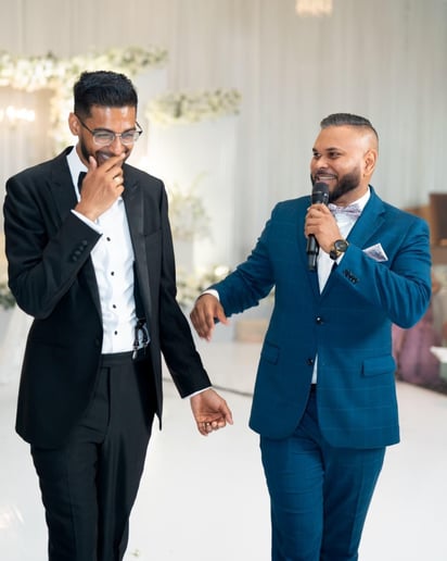 Gallery photo 1 of The Wedding Voice & Your Vocal Choice