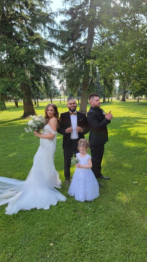 Gallery photo 3 of The Wedding Voice & Your Vocal Choice