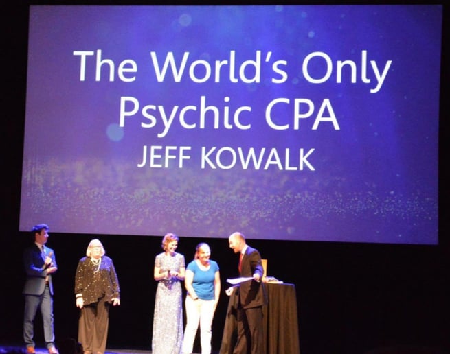 Gallery photo 16 of Jeff Kowalk - Professional Magic