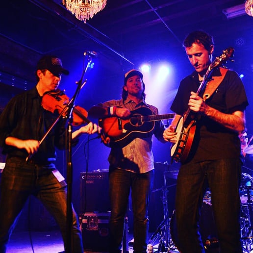 Gallery photo 8 of Erik Yates / Hot Buttered Rum / Gin & Boots