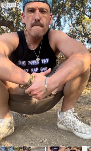 Gallery photo 7 of The Young Yay