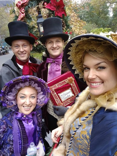 Gallery photo 5 of The Yuletide Carolers (NYC)