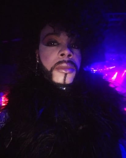 Gallery photo 7 of Theartistdrl "prince" At It's Best