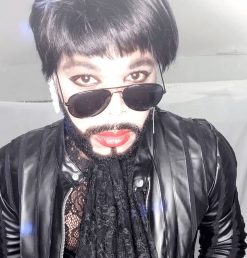 Gallery photo 4 of Theartistdrl "prince" At It's Best
