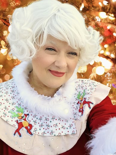 Gallery photo 3 of Thee Mrs. Claus