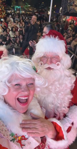 Gallery photo 4 of Thee Mrs. Claus