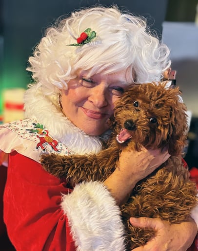 Gallery photo 5 of Thee Mrs. Claus