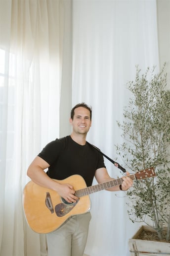 Gallery photo 8 of Joe Marx