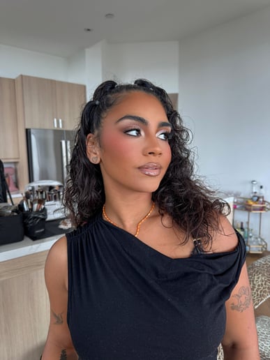 Gallery photo 3 of TheKingKasie Makeup Services