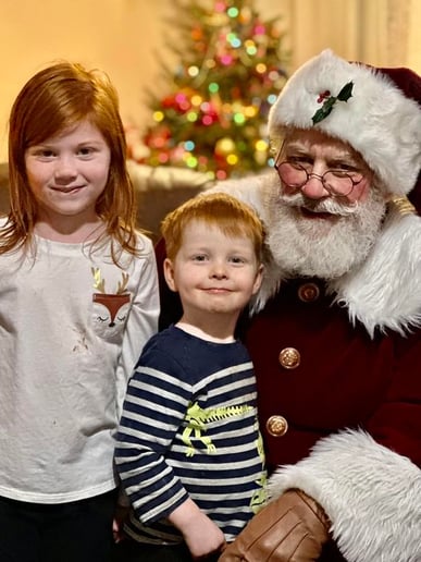 Gallery photo 12 of There's Santa!