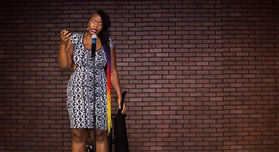 Gallery photo 5 of Theresa tha SONGBIRD