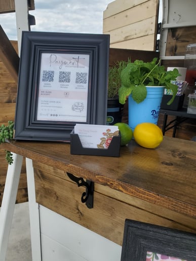 Gallery photo 9 of Thirsty Traveler Mobile Bar LLC
