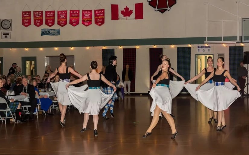 Gallery photo 4 of Thistle and Thorn Highland Dancers