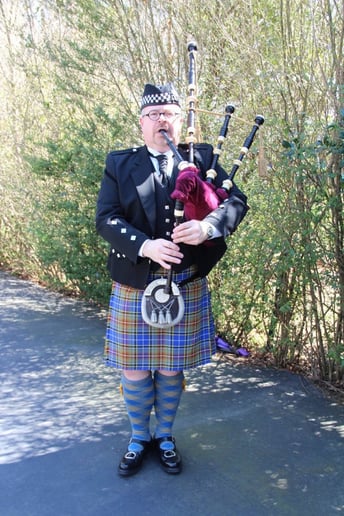 Gallery photo 22 of Thom Moore, The Happy Bagpiper