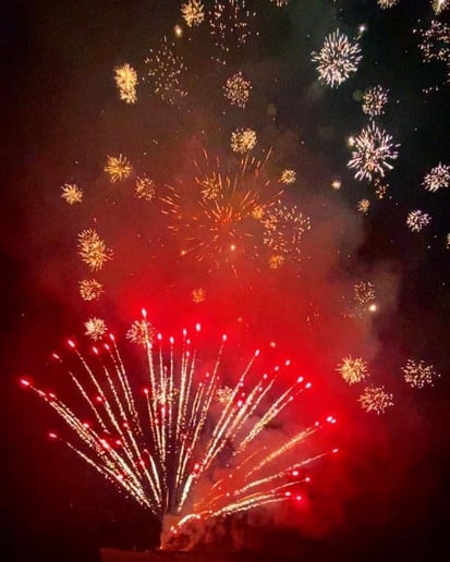 Gallery photo 5 of Thunder Sky Fireworks