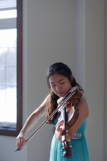 Gallery photo 1 of Tiffany Yeung, violin