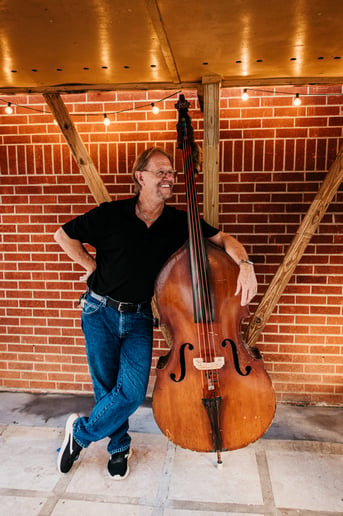 Gallery photo 3 of Tim Decker and Tennessee River
