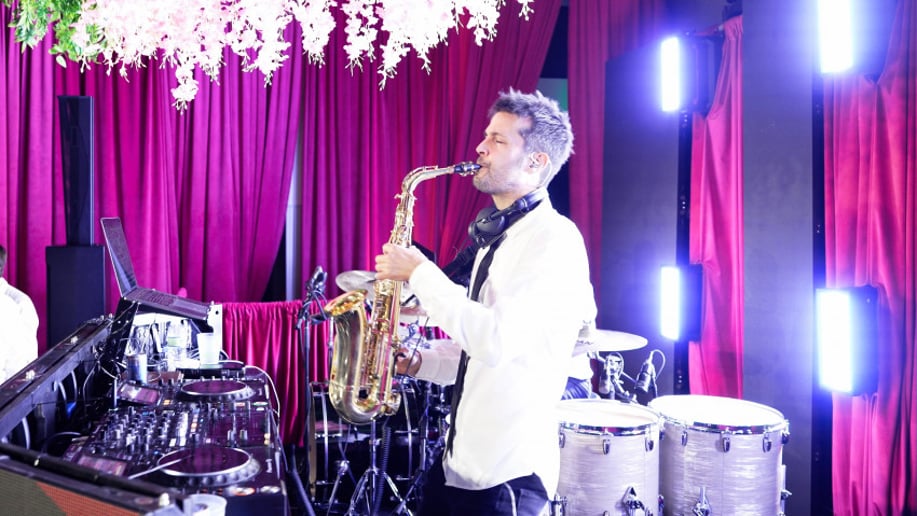Gallery photo 27 of Tim Lacatena (DJ + Sax)