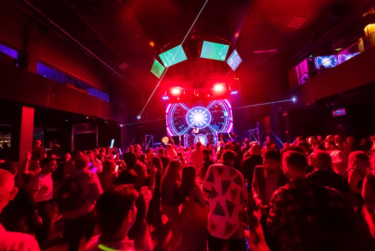 Gallery photo 51 of Tim Lacatena (DJ + Sax)