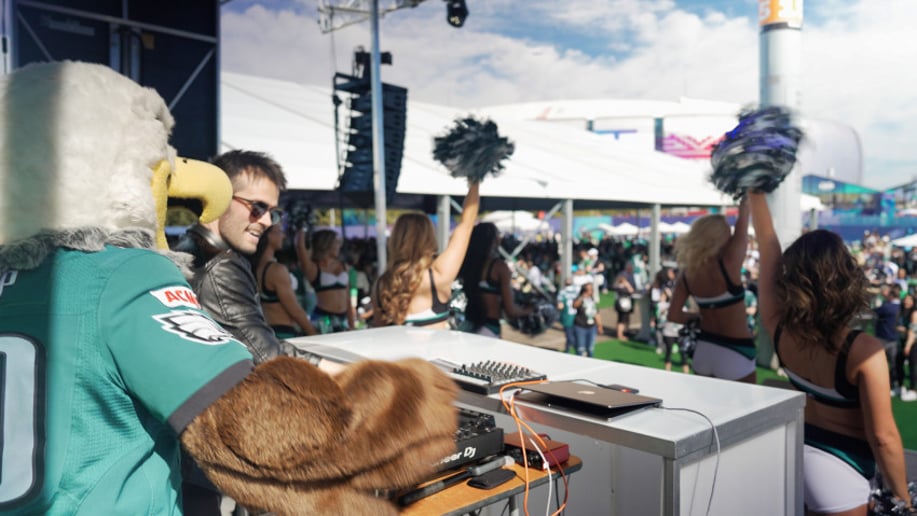 Gallery photo 22 of Tim Lacatena (DJ + Sax)