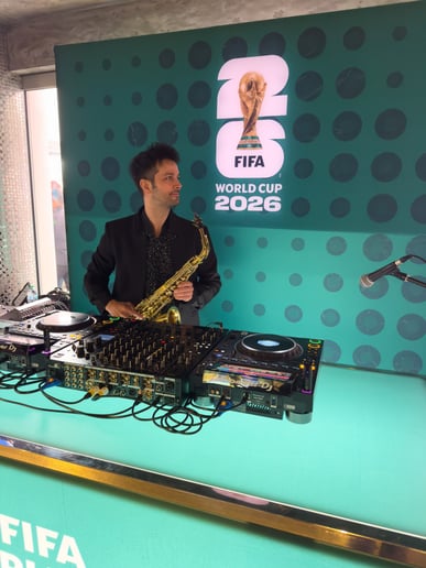 Gallery photo 31 of Tim Lacatena (DJ + Sax)