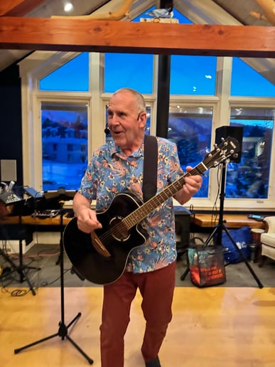 Gallery photo 1 of Tim The Entertainer