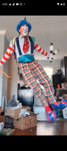 Gallery photo 5 of Tim The Mime