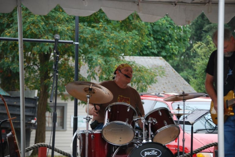 Gallery photo 4 of Vinyl Rock Band
