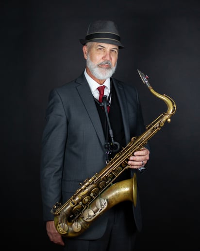 Gallery photo 7 of Don Jacobsen - Saxophonist