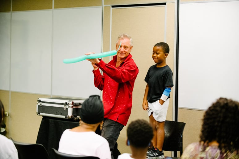 Gallery photo 14 of Timothy Pitch-Magic and Comedy