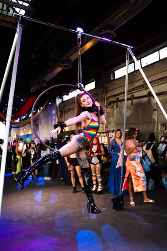 Gallery photo 3 of Tini.Cirque