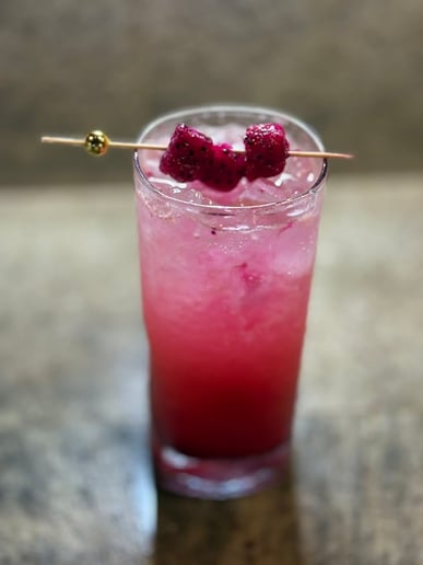 Gallery photo 1 of Tipsy Pour Mobile Bar