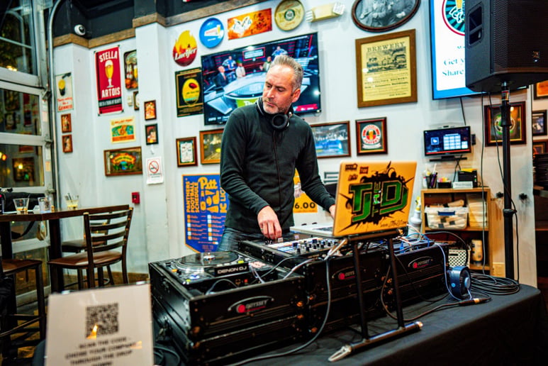 Gallery photo 6 of TJ the DJ