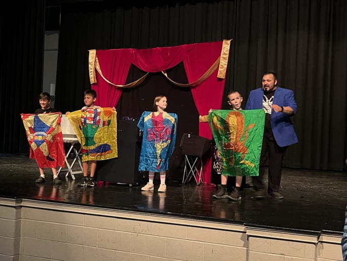 Gallery photo 4 of The Latham's Dazzling Magic