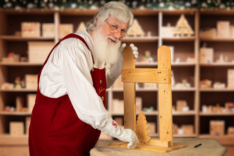Gallery photo 7 of TN.Santa.Steve